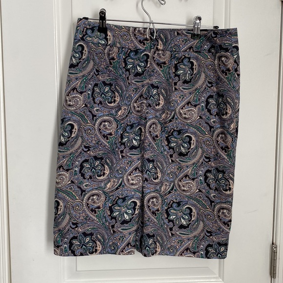 Ann Taylor Paisley Pencil Skirt - Picture 2 of 2